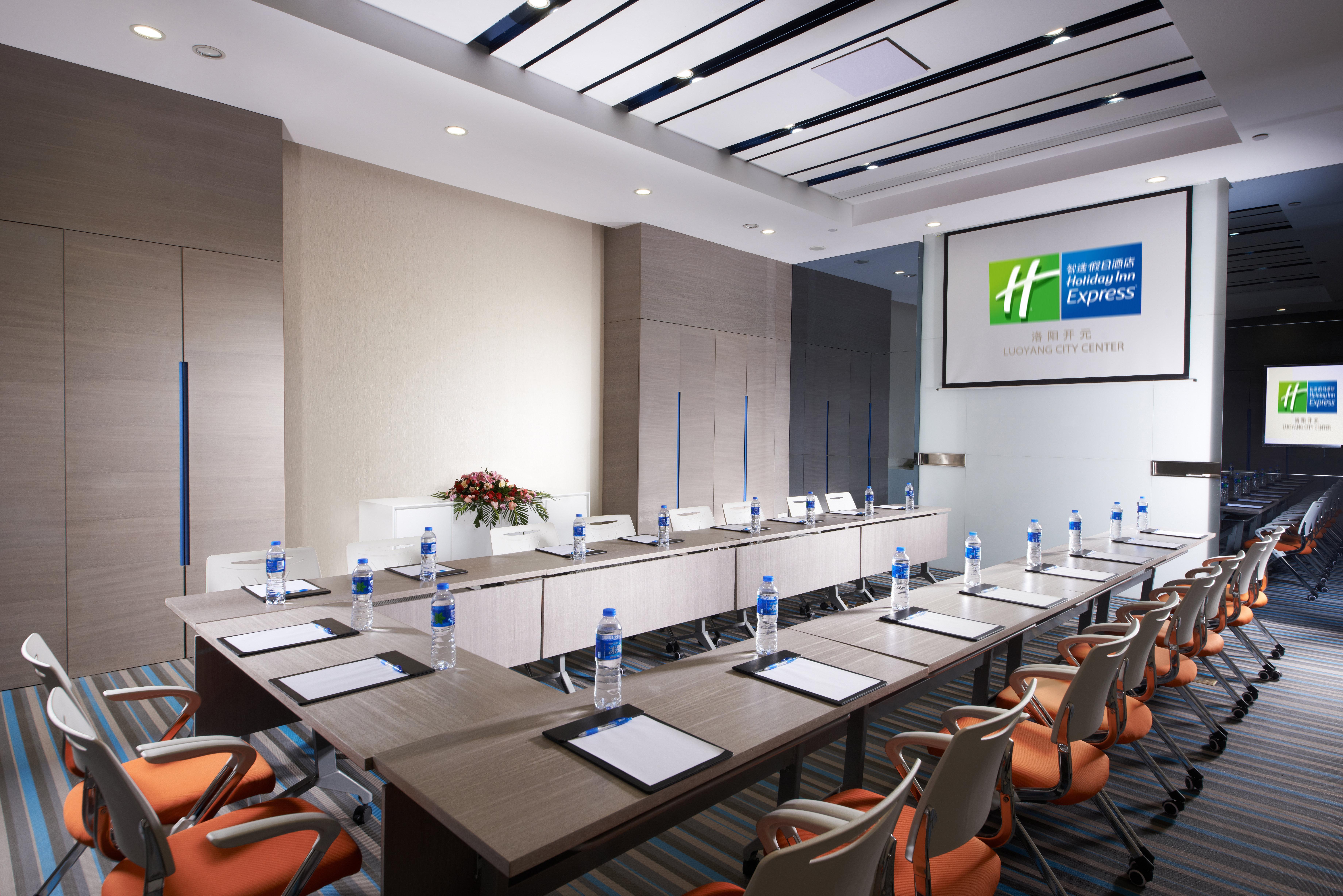 Holiday Inn Express Luoyang City Center By Ihg Eksteriør billede